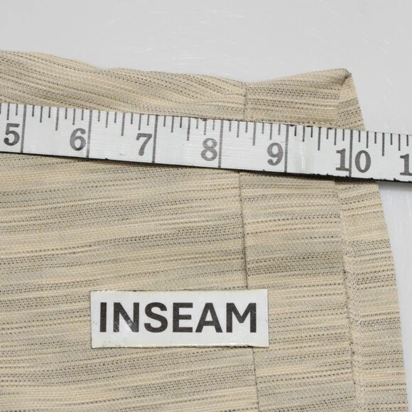 Italo Ferretti NWT Chino / Bermuda Shorts Size XL Beige Melange Cotton & Linen